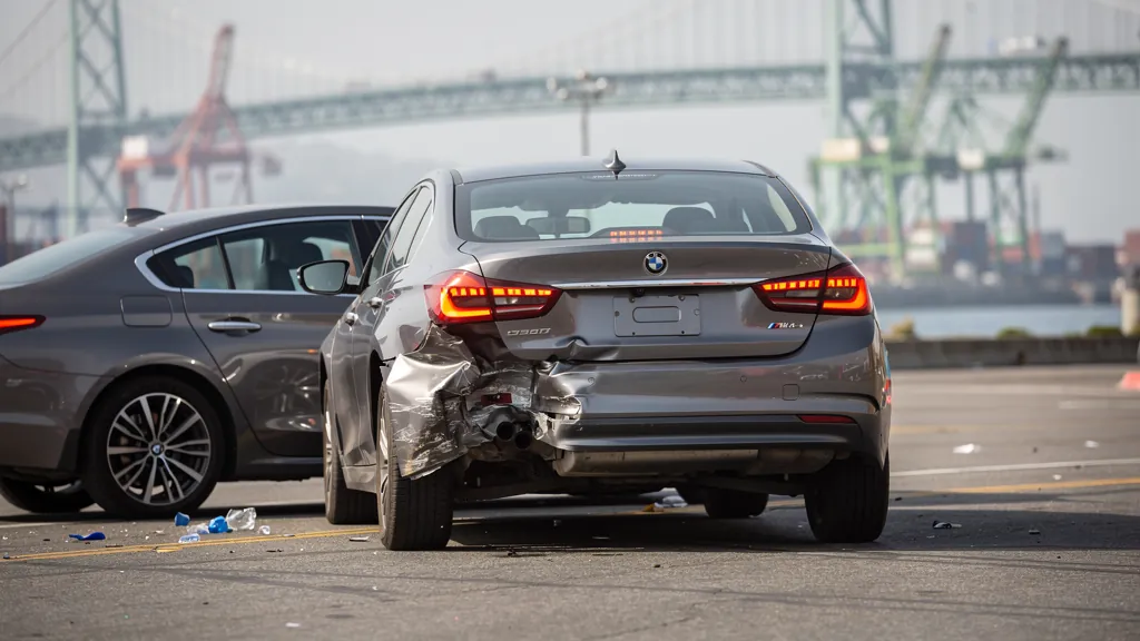 Cars stopped after a rear-end collision in San Pedro